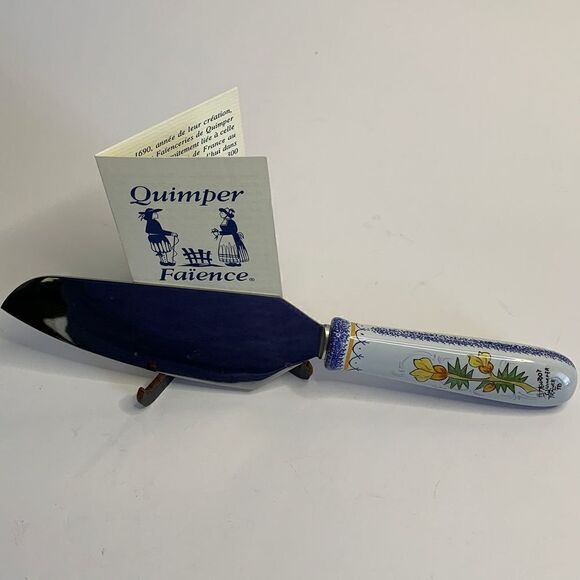 Quimper Faience Handpainted Tart/Cheese Knife - Picture 1 of 5
